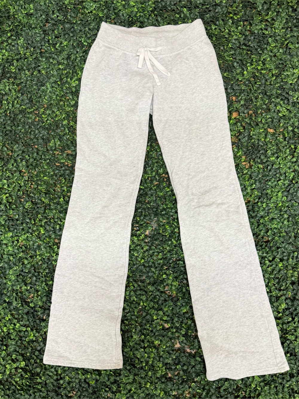 Hollister 2001 Low Rise Bootcut Flare Sweatpants Grey/Pink XXS